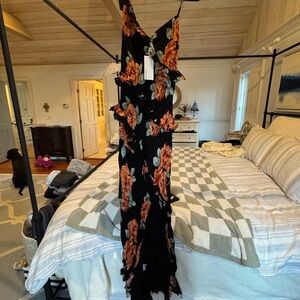 Reformation Floral Black Maxi Dress brand new with tags